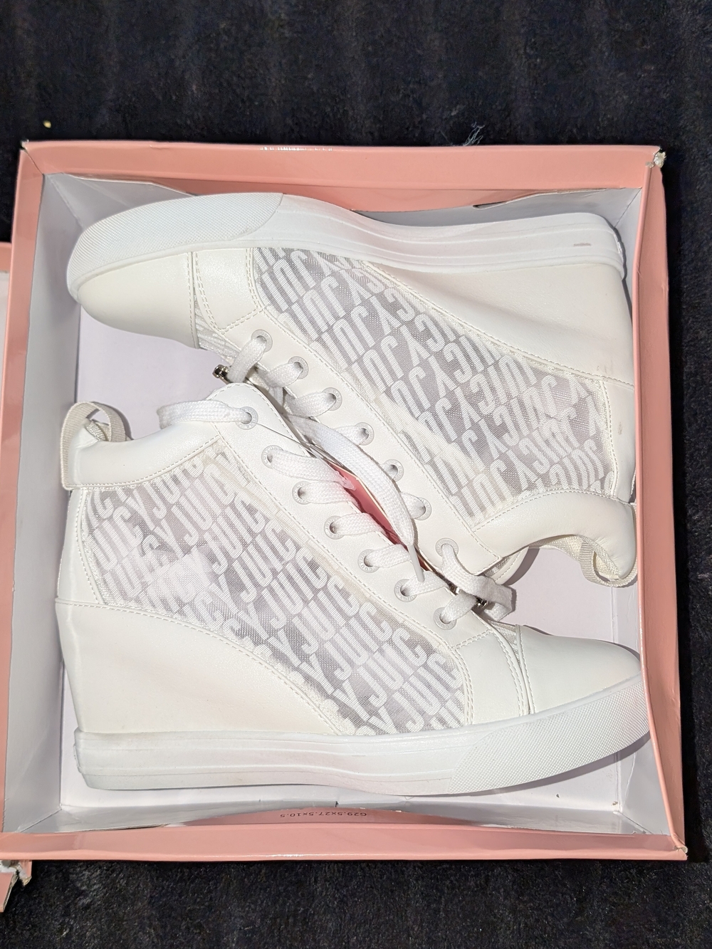NWT Juicy Couture Jorgia wedge sneakers 8.5